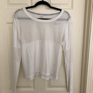 Nike Dry Fit Long sleeve